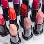 Avon Mark Epik Ruj — Avon Mark. Epic Lip (Tüm Renk