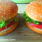 EVDE RESTORAN TADINDA HAMBURGER YAPIMI