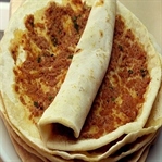 Pratik Lahmacun Tarifi