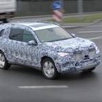 Yeni Mercedes GLS ilk kez görünt