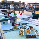 Bozcaada'da Gidilecek En İyi 15 Mekan