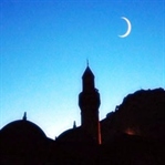 Hilalin Altındaki Huzur