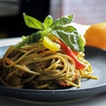 Özel Soslu Spagetti Tarifi