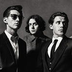 Tranquility Base Hotel & Casino Yayında