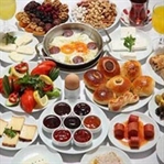 BURÇLARIN BESLENME ÖZELLİKLERİ