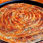 Pırasalı Tepsi Böreği Tarifi