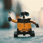 Robotlar İşçiler İnsanlarını Yerini Alıyor!