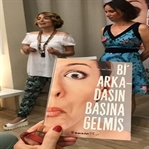 İZMİR'DE SAZLI SÖZLÜ "Bi' Arkadaşın Başına Gelmiş"