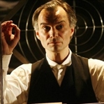 Dokunmadan Müzik Yapmak: Theremin