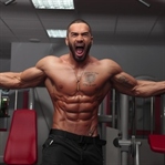 Vücut Geliştirme İdolü Lazar Angelov