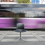 Sergi: “Please, have a seat!” | “Buyrun oturun!”