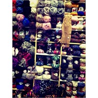 Kahraman Bakkal, Süpermarkete Karşı