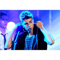 Justin Bieber Hayranlığı Nedir?