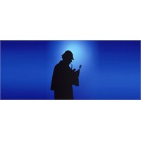 İngiliz Polisiyesinin Ölümsüzü Sherlock Holmes