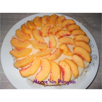 Pratik Şeftalili Tart