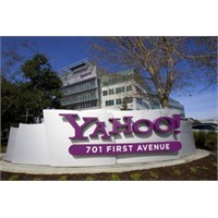 Yahoo Eski Günlerine Dönebilecek Mi?