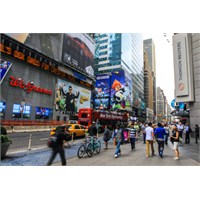Broadway Ve Aslan Kral Müzikali