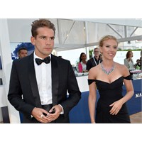 Breaking Gossip || Scarlett Johansson'un Vintage N