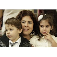 Anneler Günü Ve Bir Annenin İç Sesleri