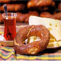 Çay'a Neden Limon Sıkılır?