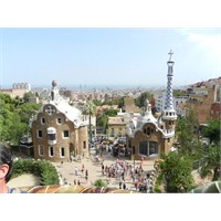 Gaudi'nin İzinde Barcelona