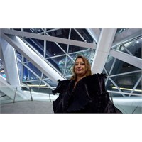Dünyaca Ünlü Mimar Zaha Hadid’den İzmir Expo 2020’