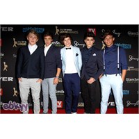 One Direction Giyim Tarzı
