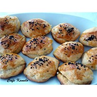 Cafe Kanelo'nun Peynirli Poğaçası