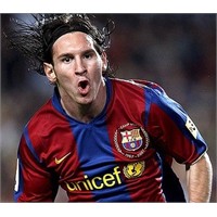 Özgür Gezgin & Messi - Uyandırma Servisinin Konuğu