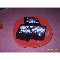 Enfes Kakaolu Pudingli Kek