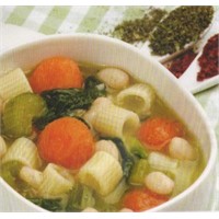 Makarnalı Kuru Fasulye Çorbası