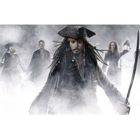 Tv'de Bugün: Karayip Korsanları Dünyanın Sonu
