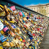 Ve Belki Aşkı Dileyeceksiniz: Paris