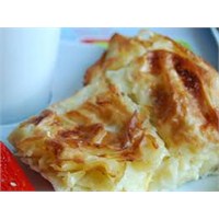 Kabaklı Makarna Böreği Tarifi