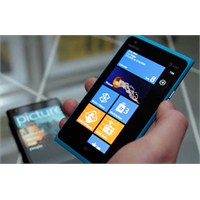 Nokia'da Satışlar Düşüyor