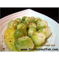 Vitaminli Brüksel Lahanası Salatası