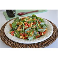 Suriye Mutfağı'ndan Fatuş Salatası