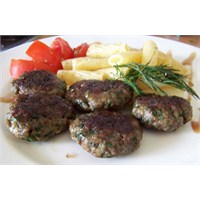 İspanaklı Köfte Ağaç Ev Köftesi