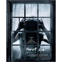 Davetsiz Filmi Özeti