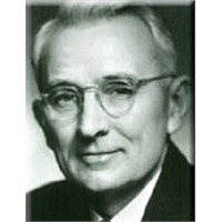 Dale Carnegie Kimdir?