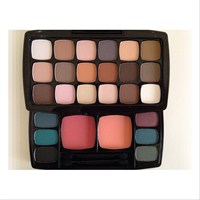 Nyx Boheme Chic Nude Matte Far Paleti