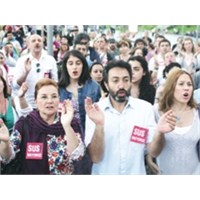 Tiyatro Platformu Hayat Buldu