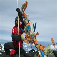 Greenpeace Tırmanışçıları Fuji Dağı Zirvesinde