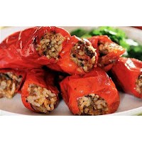 Lezzetli Etli Kırmızı Biber Dolması Tarifi