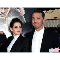 Kristen, Robert'ı Aldattı!