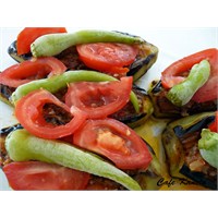 Cafe Kanelo'nun Karnıyarık Yemeği