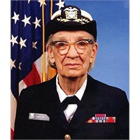 Google’de Bugün: Grace Hopper