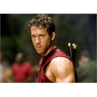 Ryan Reynolds, Hayranlarını Büyüleyecek!