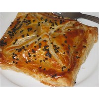 Zarf Börek Pastırmalı