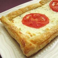 Peynirli Mini Milföy Pizza